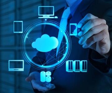 云服務器是一種處理能力可彈性伸縮的計算服務，其管理方式比物理服務器更簡單高效。云服務器幫助您快速構建更穩定、安全的應用，降低開發運維的難度和整體IT成本，使您能夠更專注于核心業務創新。