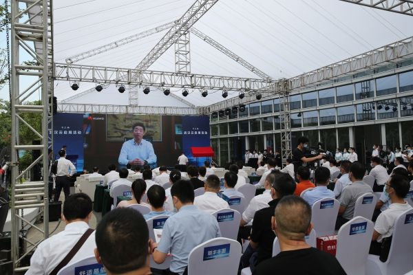 “武漢云”打造全國(guó)城市一朵云新范式：打通城市信息“大動(dòng)脈”，撐起數(shù)字產(chǎn)業(yè)倒金字塔