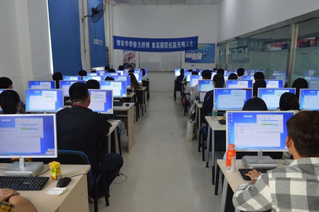 it人員 知乎_it人員是什么_it技術(shù)人員